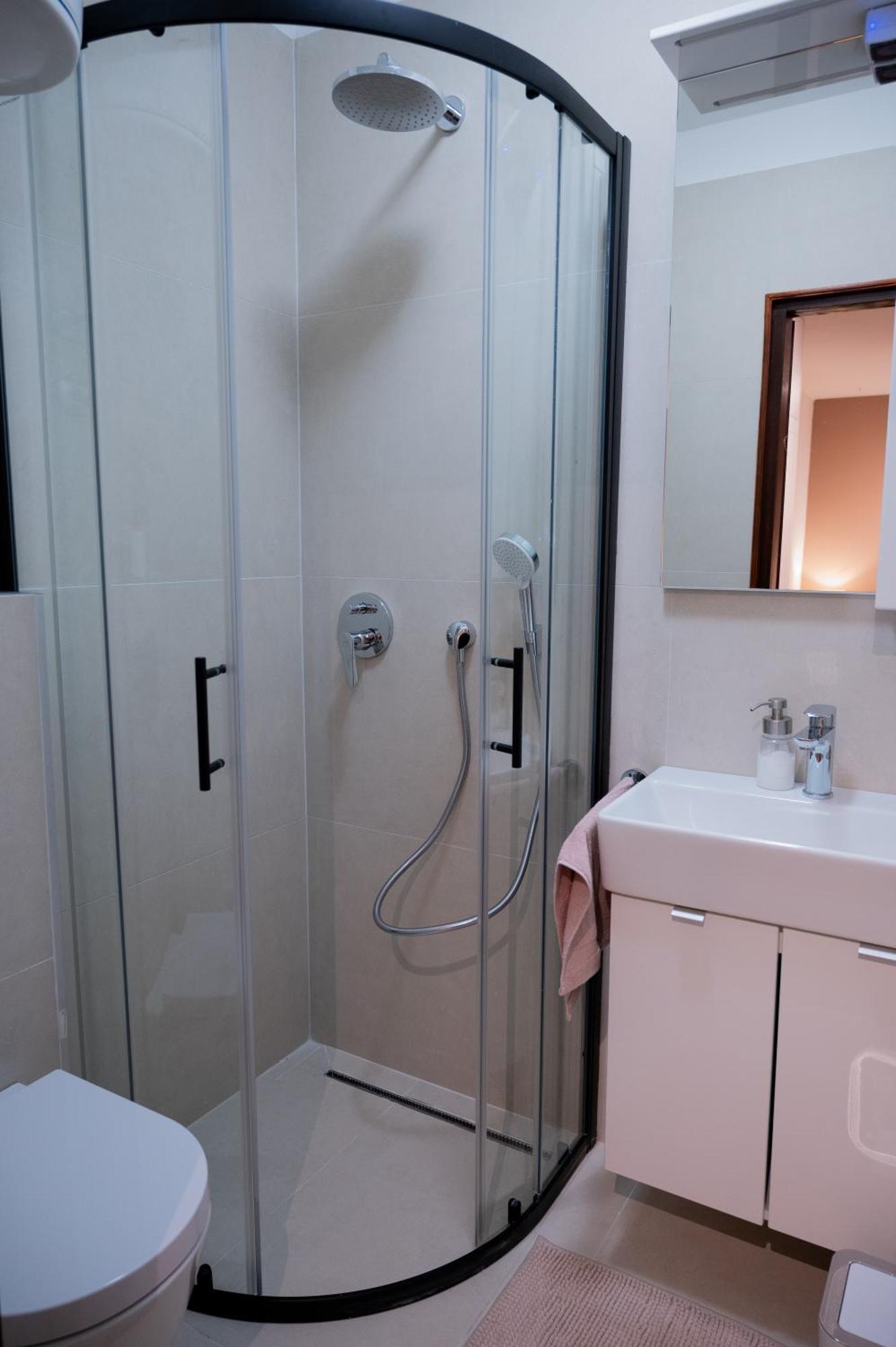 Apartman Rose-2025 Renovated Garden View Porec Exterior photo